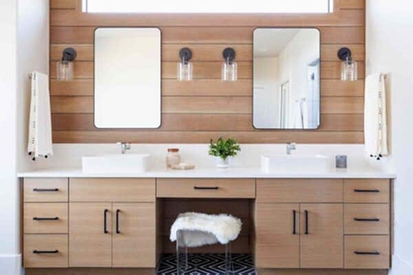 double-vanity-ideas-1-erin-williamson-design-hill-country-lake-house-6857062a43964338b557315bacc7424f